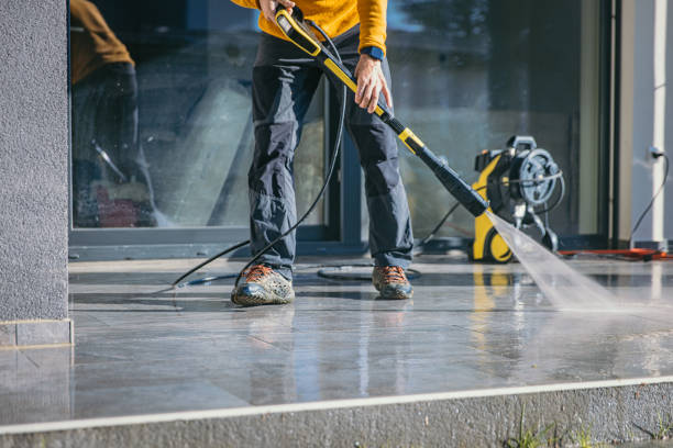 Best Patio and Deck Pressure Washing  in Tecumseh, MI